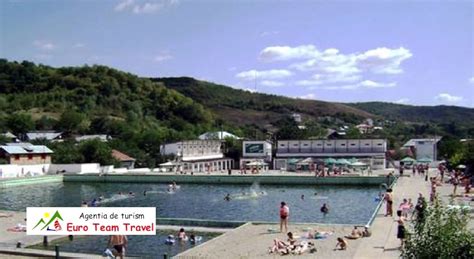 oferte tratament sarata monteoru 2023  Casa cu Turn se află în Sărata-Monteoru, la 40 km de Vulcanii Noroioși din Berca, şi oferă cazare cu WiFi gratuit, bucătărie comună și piscină sezonieră în aer liber